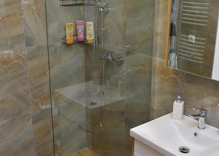 아파트 Silver View *